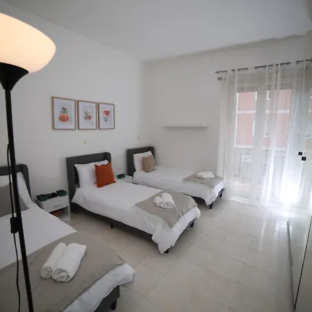 Hostal Cozyneat Hub *