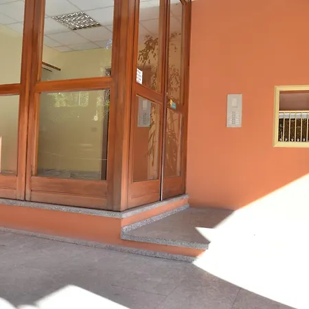 Casa Vittoria Апартаменты Стреза