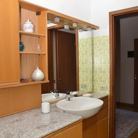 Casa Vittoria Апартаменты Стреза